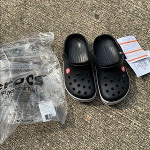 NWT Boys Crocs Black Size 13